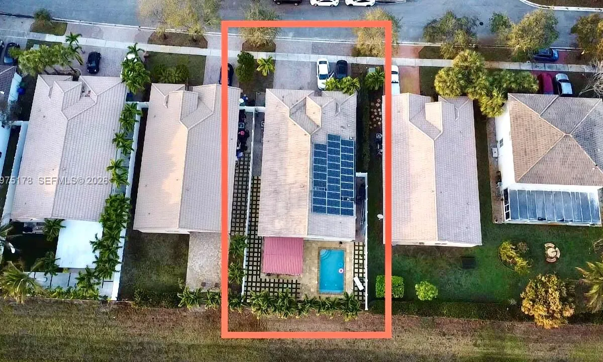 12718 SW 47th St, Miramar FL 33027