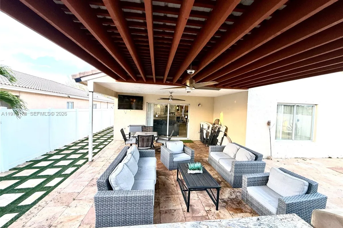 12718 SW 47th St, Miramar FL 33027