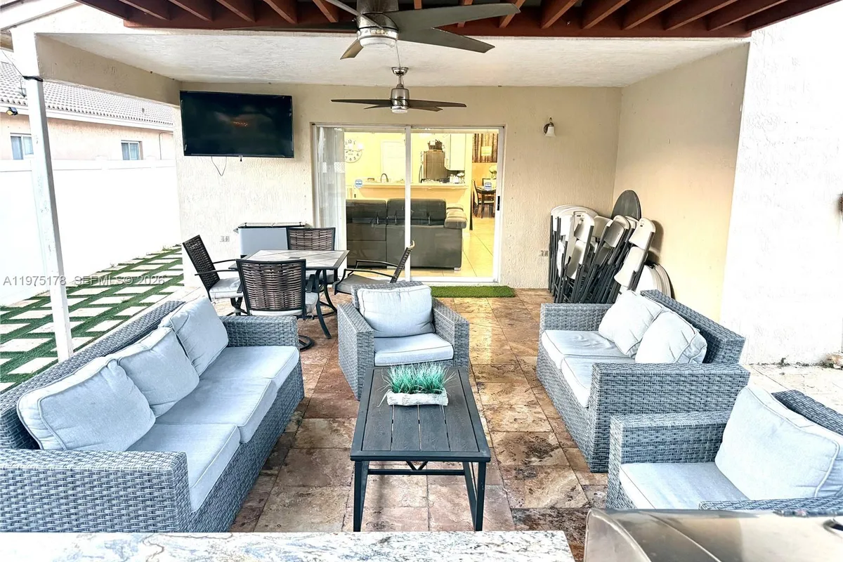 12718 SW 47th St, Miramar FL 33027