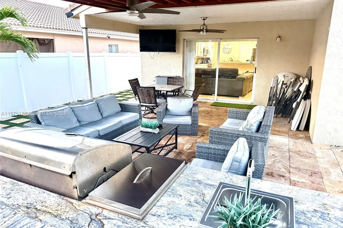 12718 SW 47th St, Miramar FL 33027