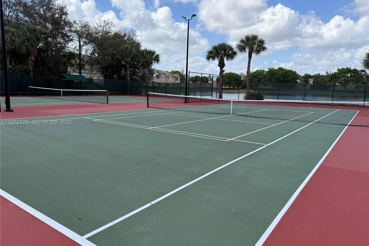 12718 SW 47th St, Miramar FL 33027