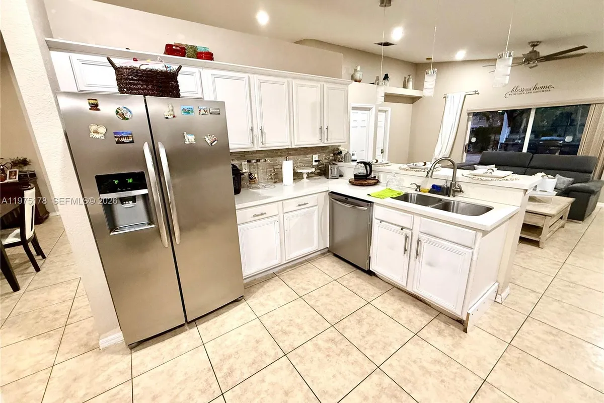 12718 SW 47th St, Miramar FL 33027