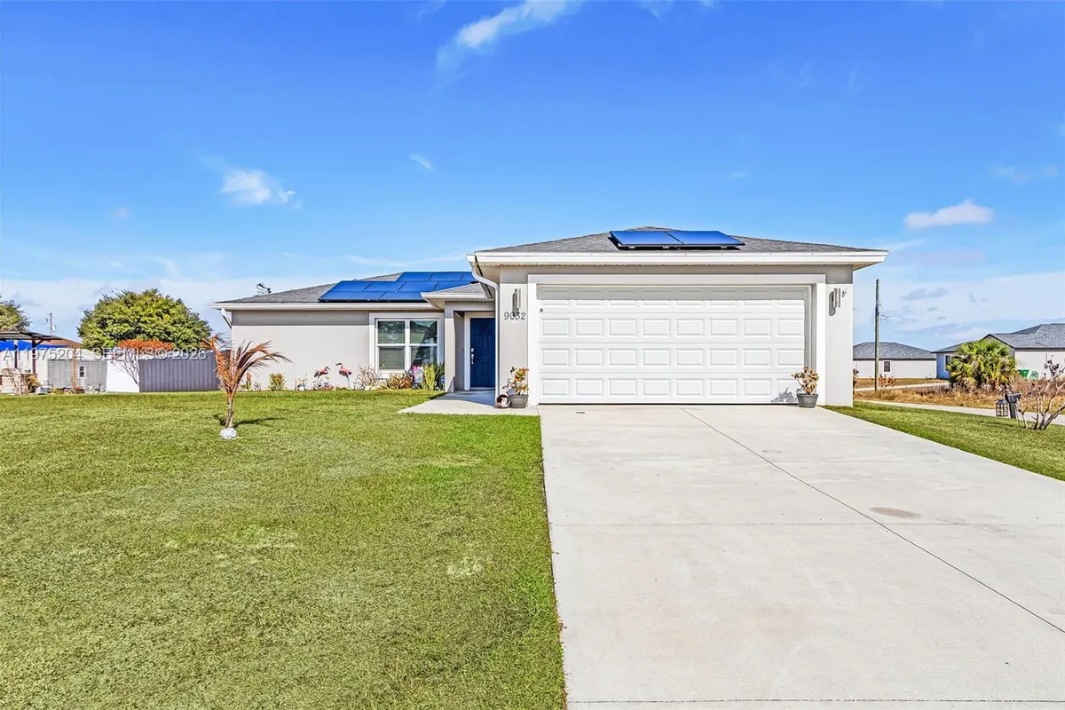 9032 Meadow Circle, La Belle FL 33935