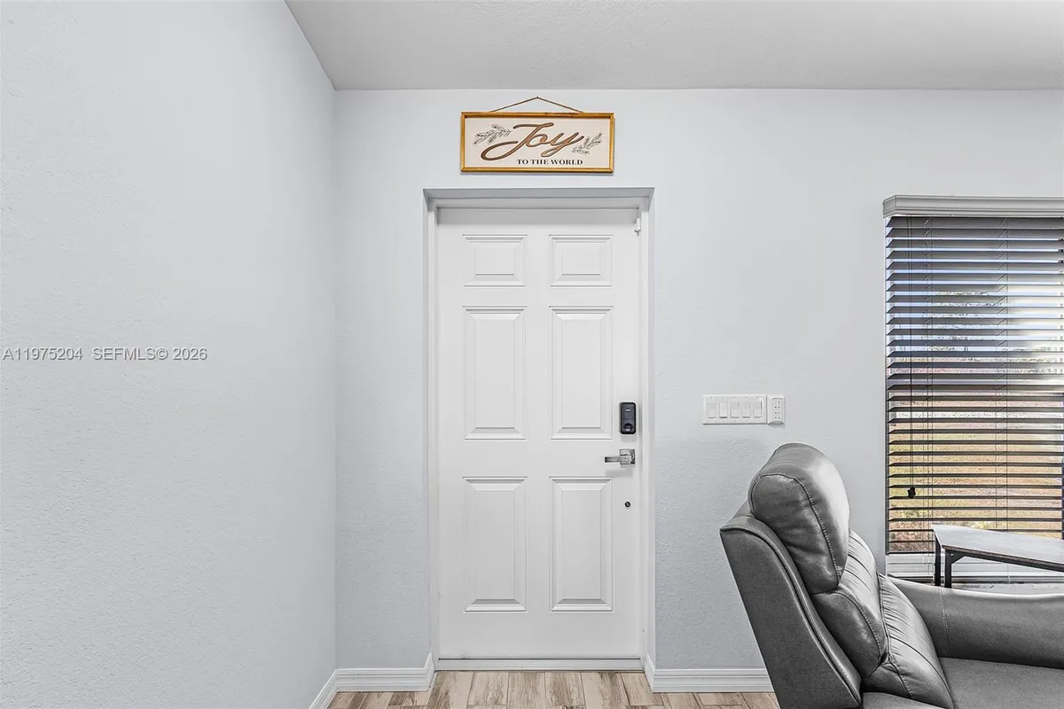 9032 Meadow Circle, La Belle FL 33935