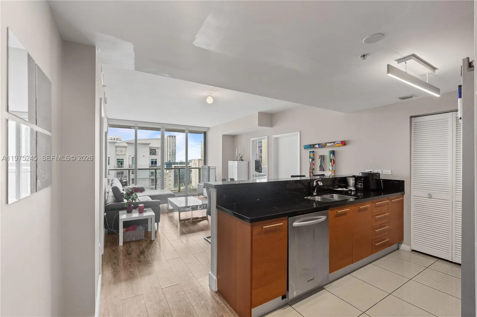 244 Biscayne Blvd # 2410, Miami FL 33132