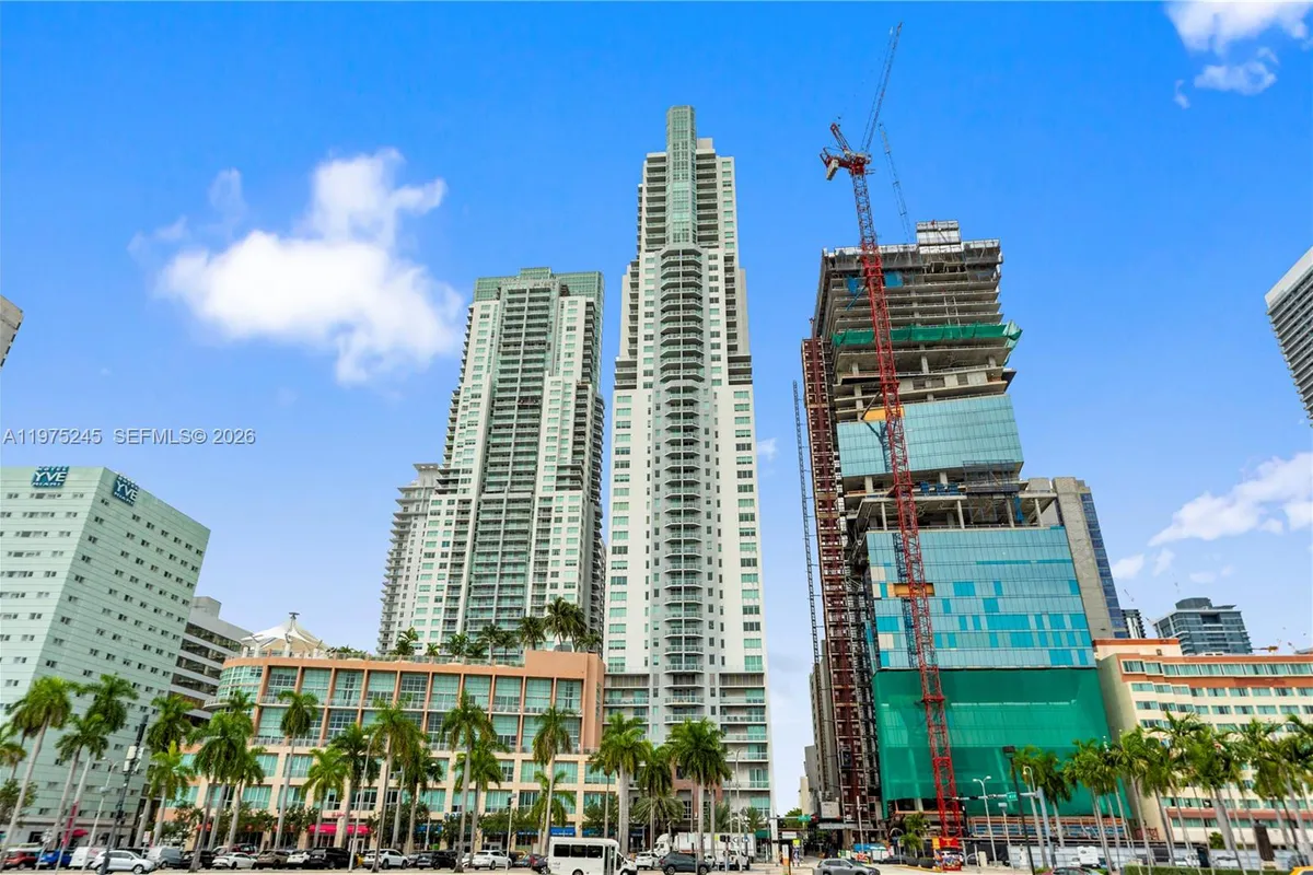 244 Biscayne Blvd # 2410, Miami FL 33132