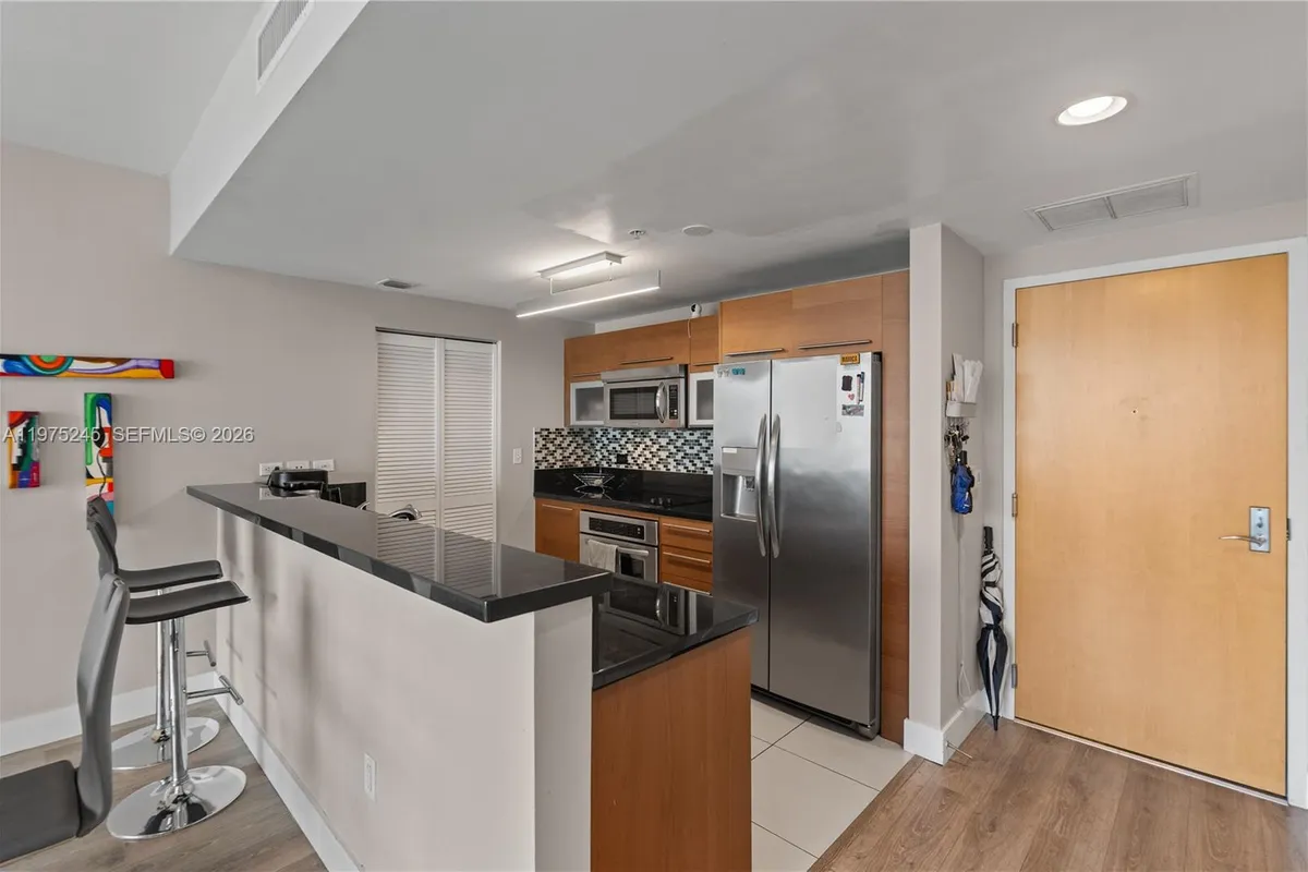 244 Biscayne Blvd # 2410, Miami FL 33132