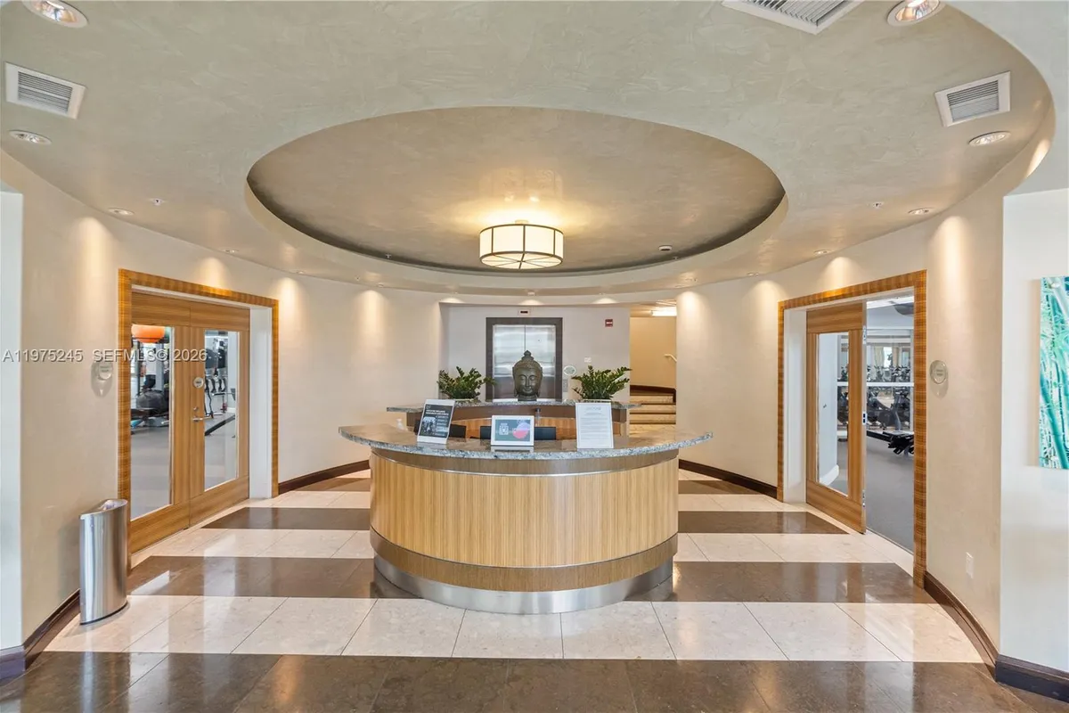 244 Biscayne Blvd # 2410, Miami FL 33132