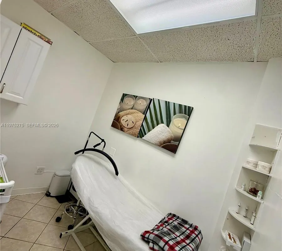 7764 NW 44, Sunrise FL 33351