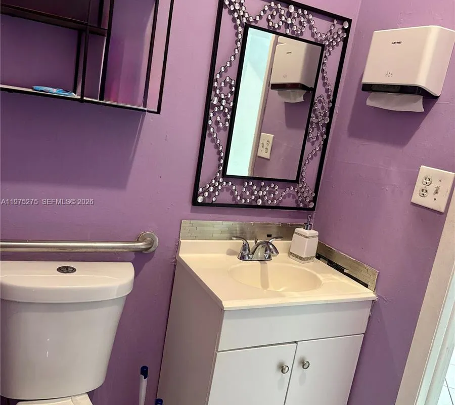 7764 NW 44, Sunrise FL 33351