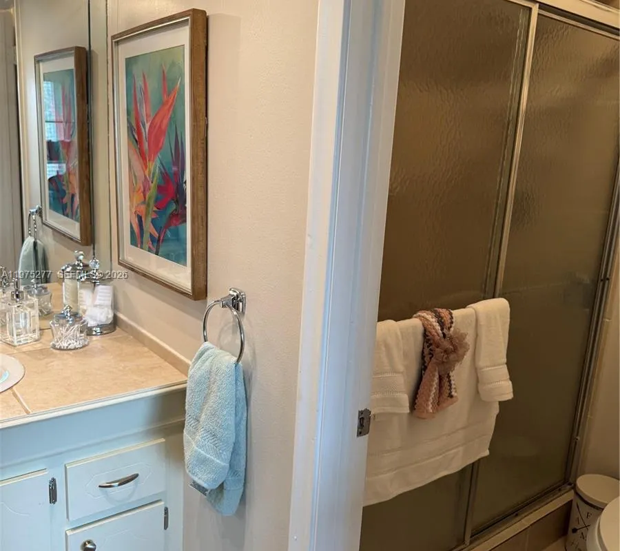 9310 Sunrise Lakes Blvd # 304, Sunrise FL 33322