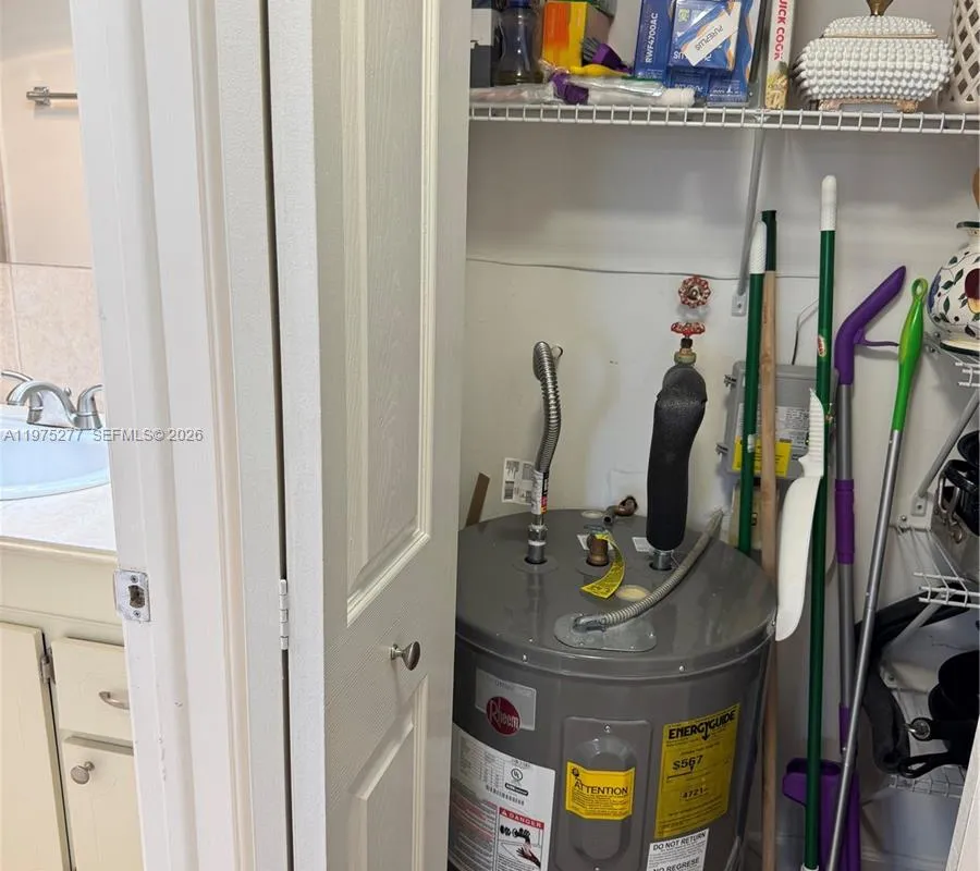 9310 Sunrise Lakes Blvd # 304, Sunrise FL 33322