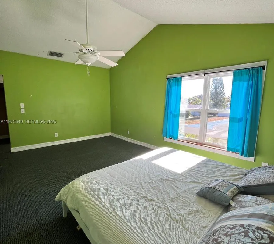 8075 SE Palm St # 1, Hobe Sound FL 33455