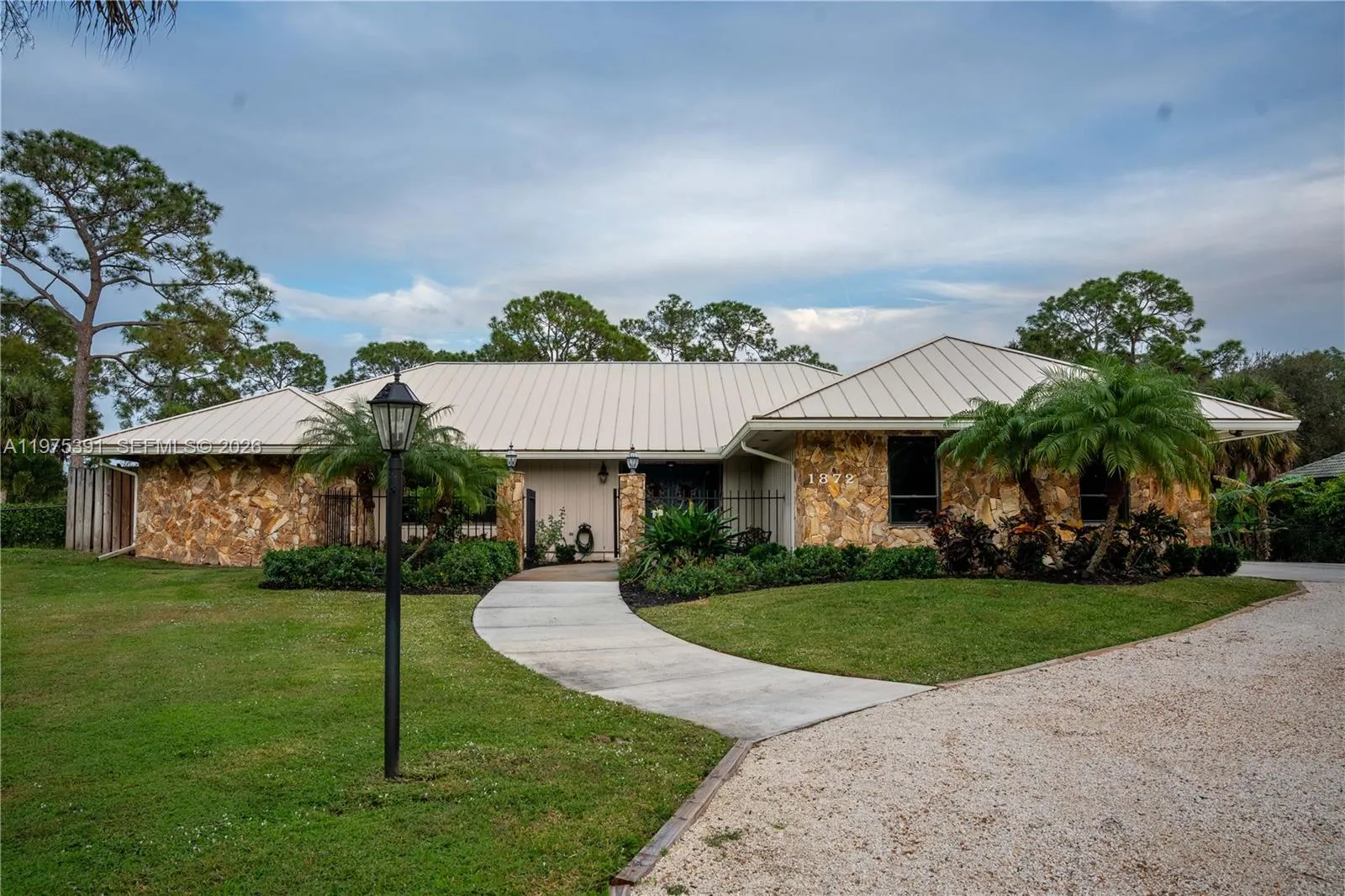 1872 SE Colony Way, Jupiter FL 33478