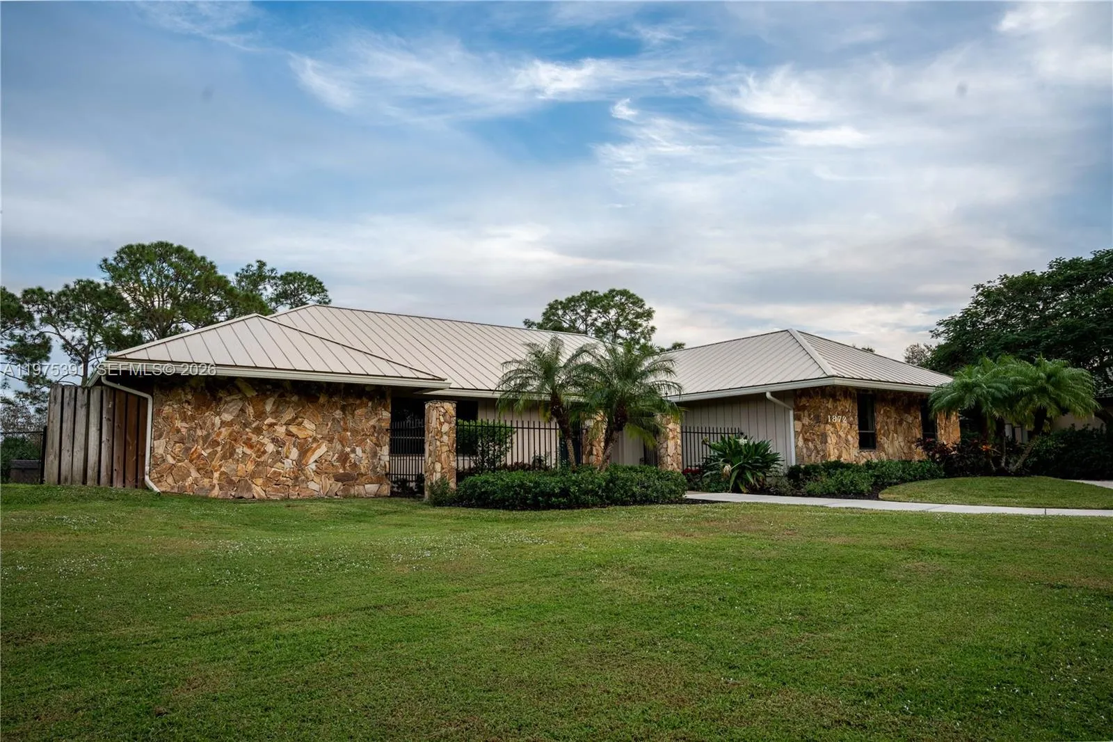 1872 SE Colony Way, Jupiter FL 33478