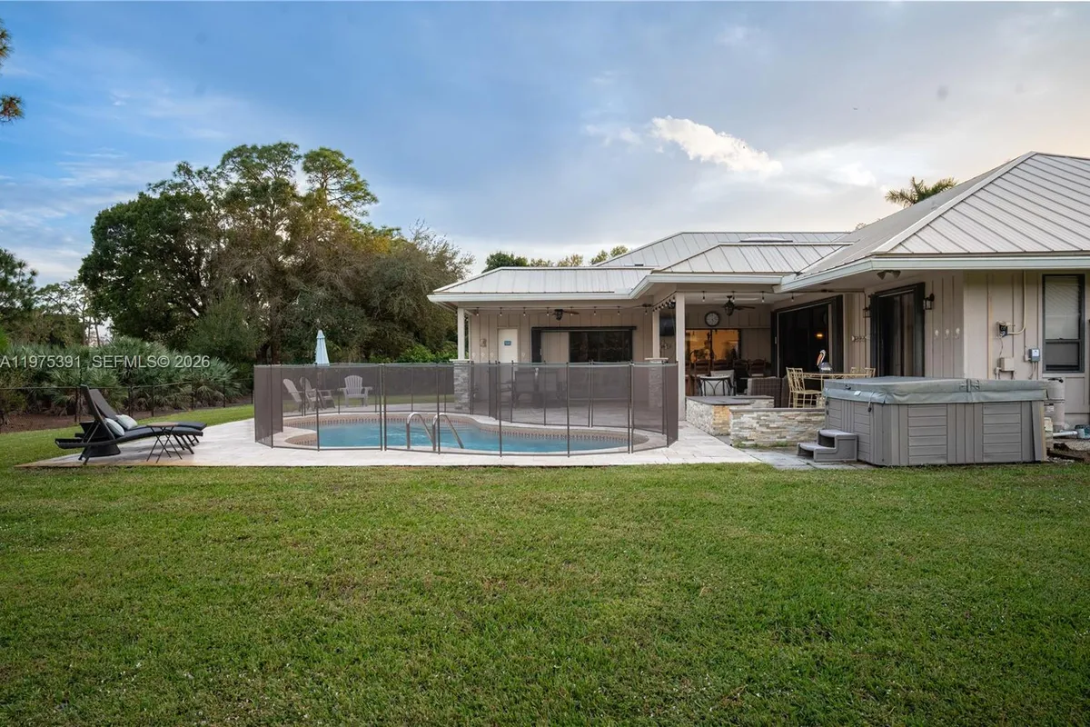 1872 SE Colony Way, Jupiter FL 33478