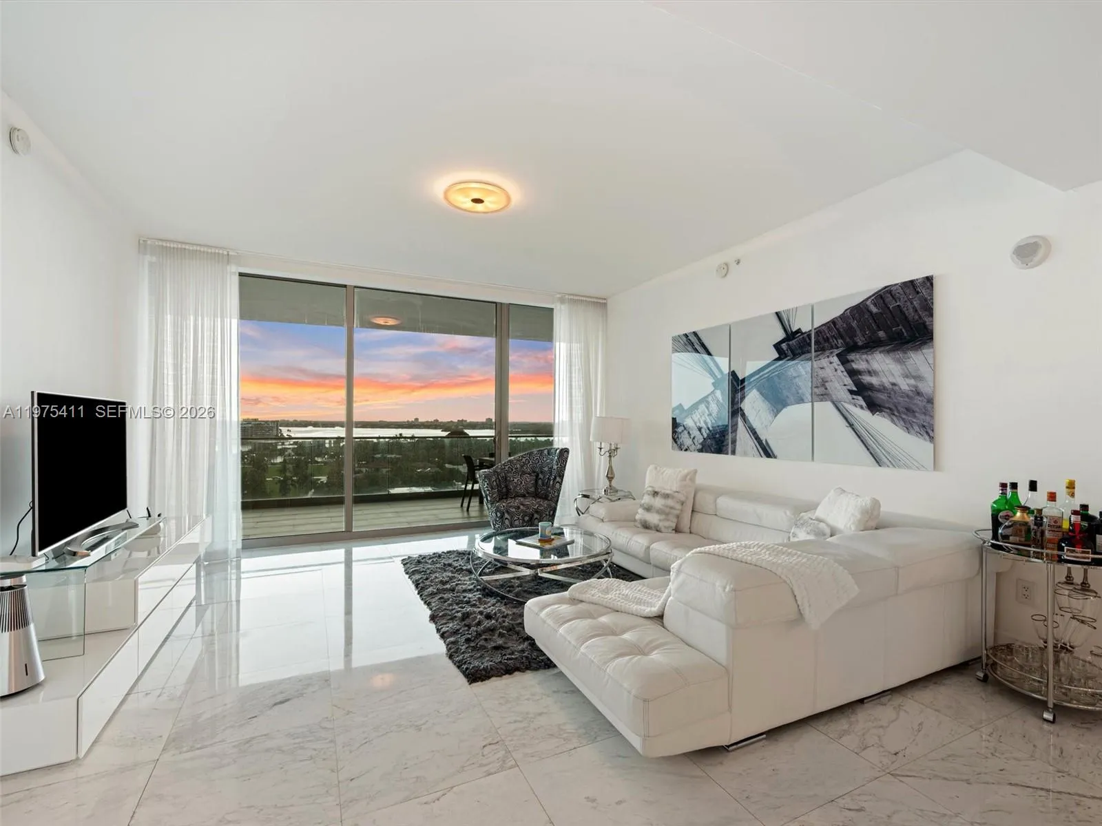 10203 Collins Ave # 1105, Bal Harbour FL 33154
