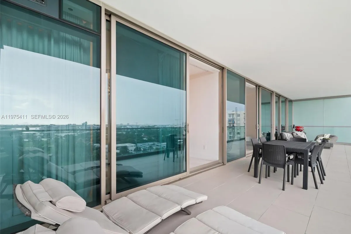 10203 Collins Ave # 1105, Bal Harbour FL 33154