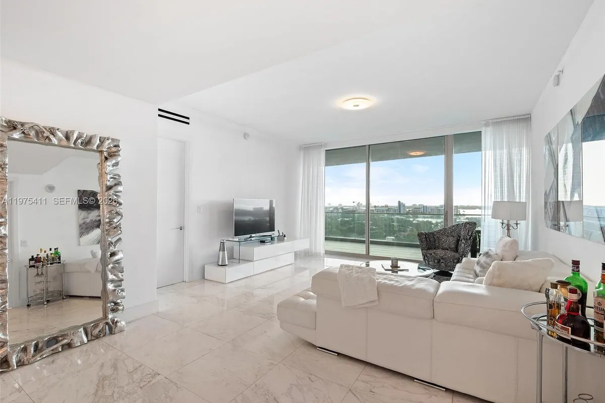 10203 Collins Ave # 1105, Bal Harbour FL 33154