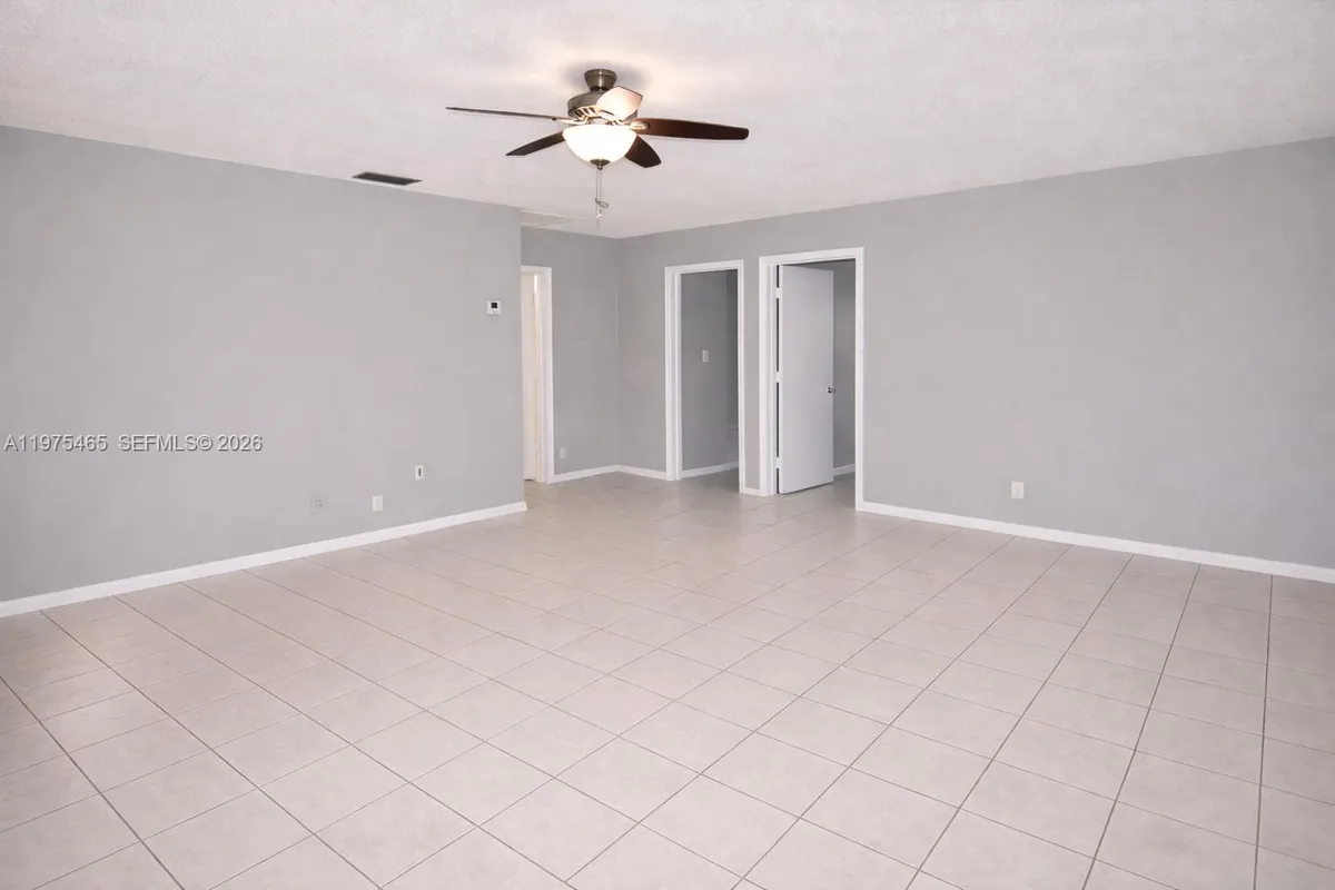 3841 NE 3rd Ave # 2, Oakland Park FL 33334