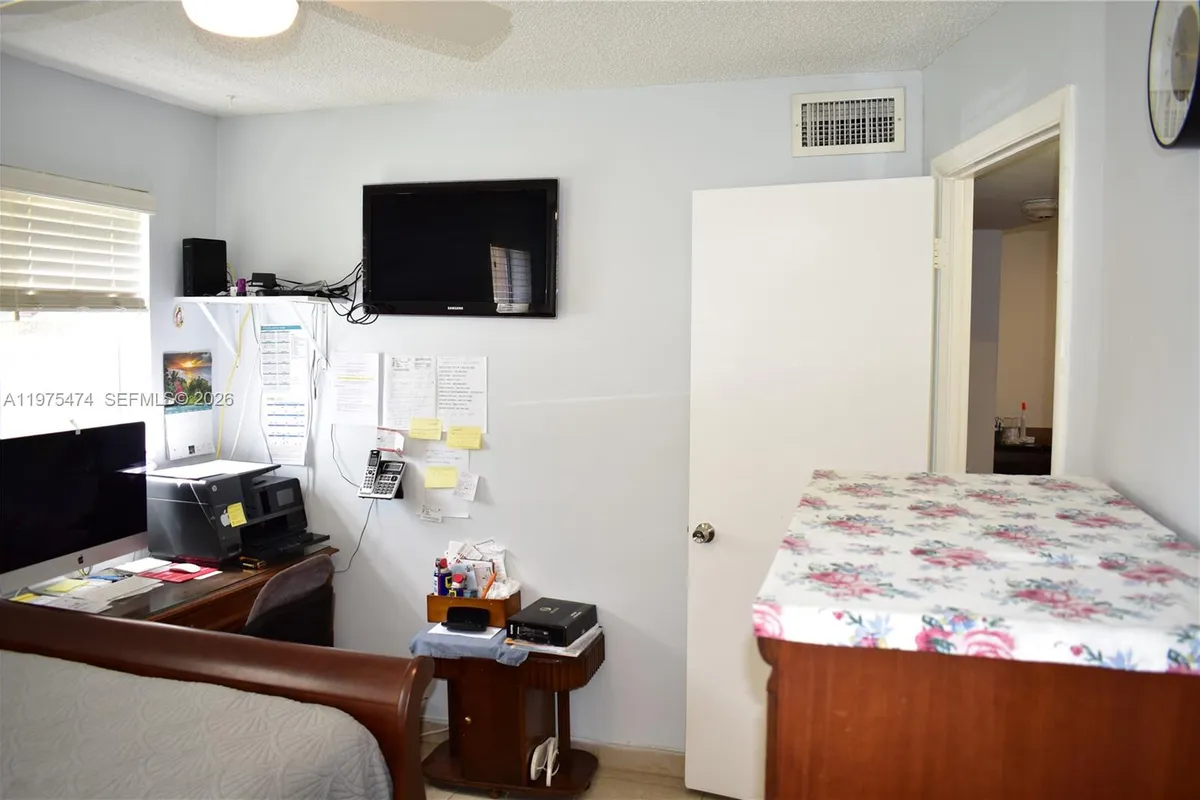 2801 N Pine Island Rd # 112, Sunrise FL 33322