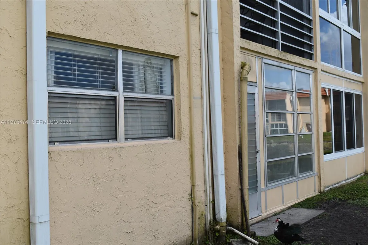 2801 N Pine Island Rd # 112, Sunrise FL 33322