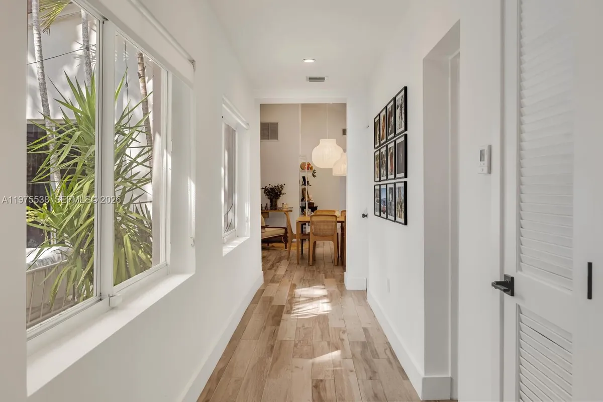 7630 NE 8th Ave, Miami FL 33138