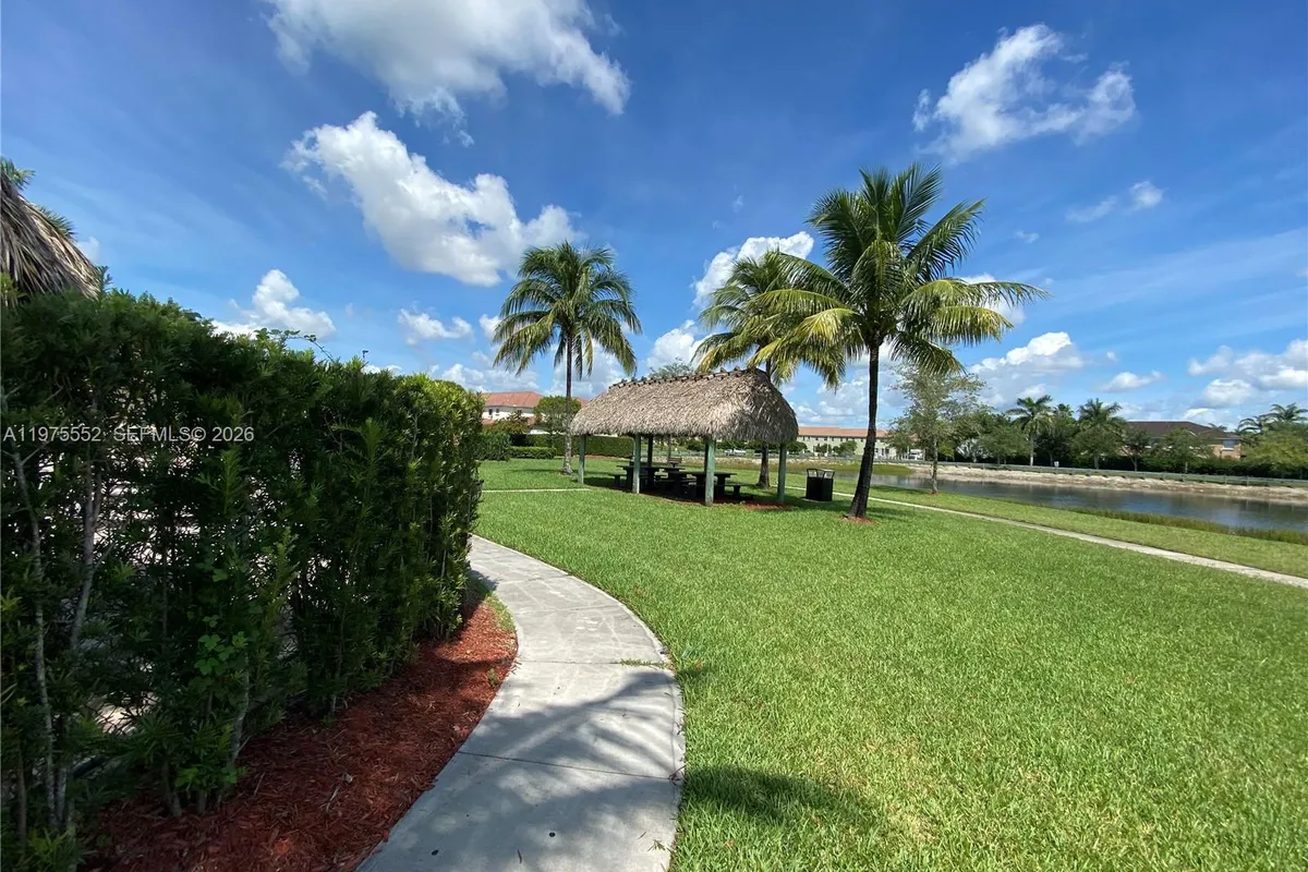 1978 SE 23rd Ter, Homestead FL 33035