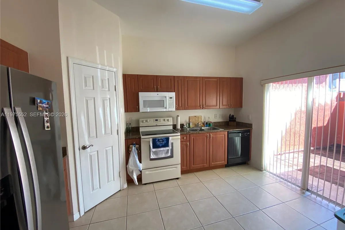 1978 SE 23rd Ter, Homestead FL 33035