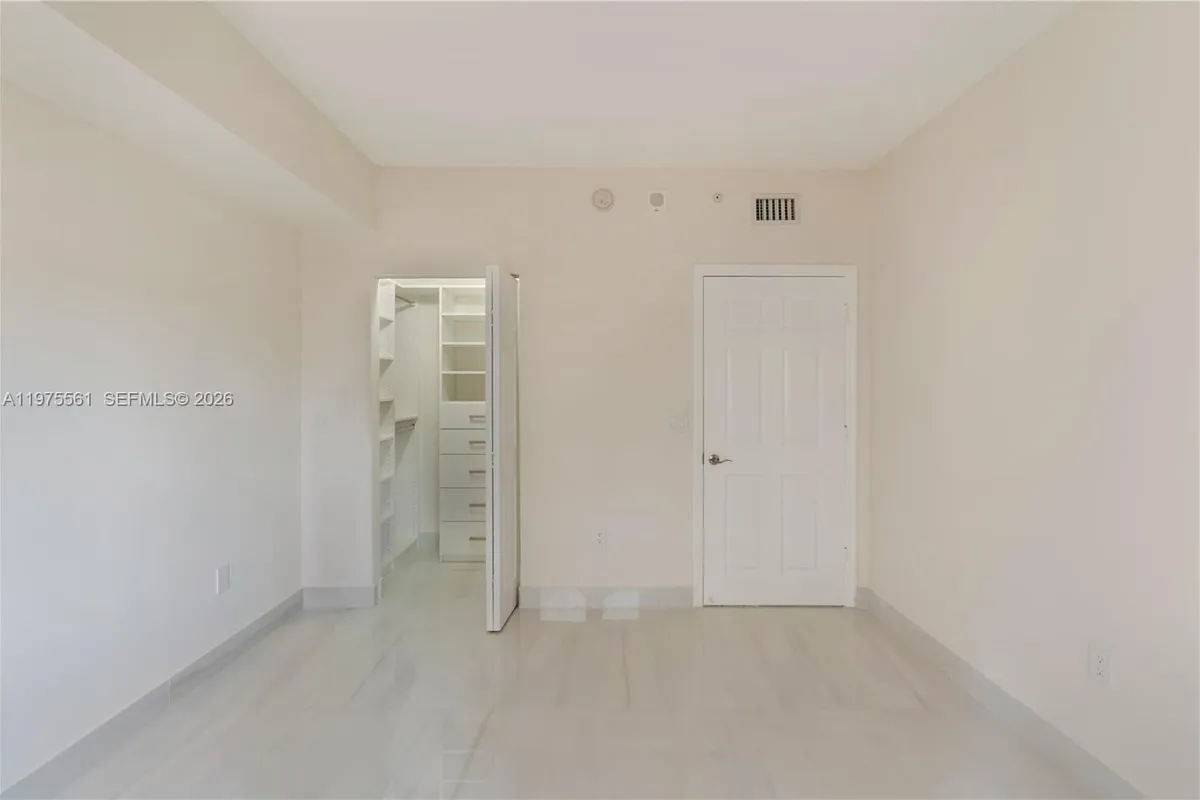 888 S Douglas Rd # 404, Coral Gables FL 33134