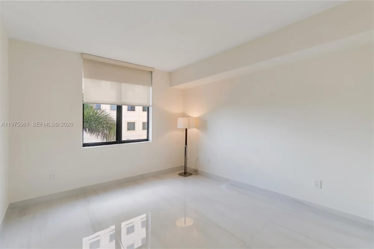 888 S Douglas Rd # 404, Coral Gables FL 33134