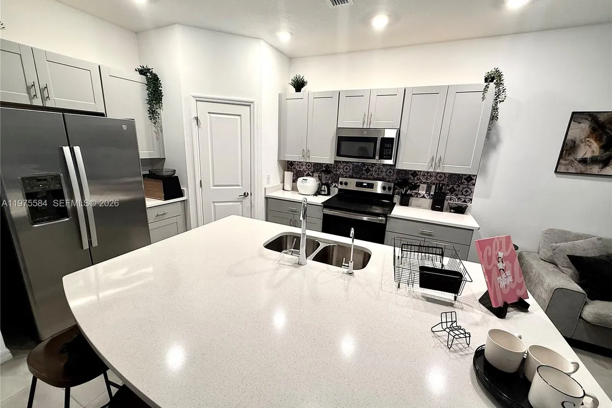 1317 Anchor Bend Way, Kissimmee FL 34746