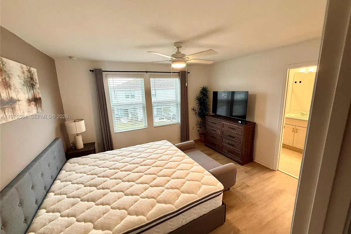 1317 Anchor Bend Way, Kissimmee FL 34746