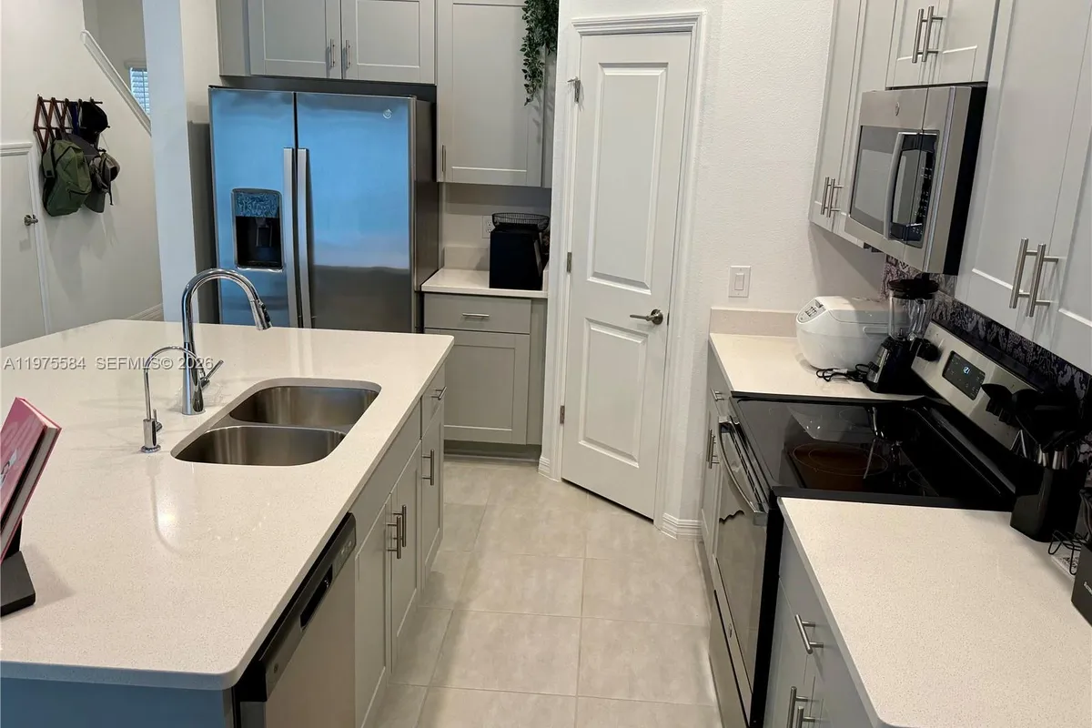 1317 Anchor Bend Way, Kissimmee FL 34746