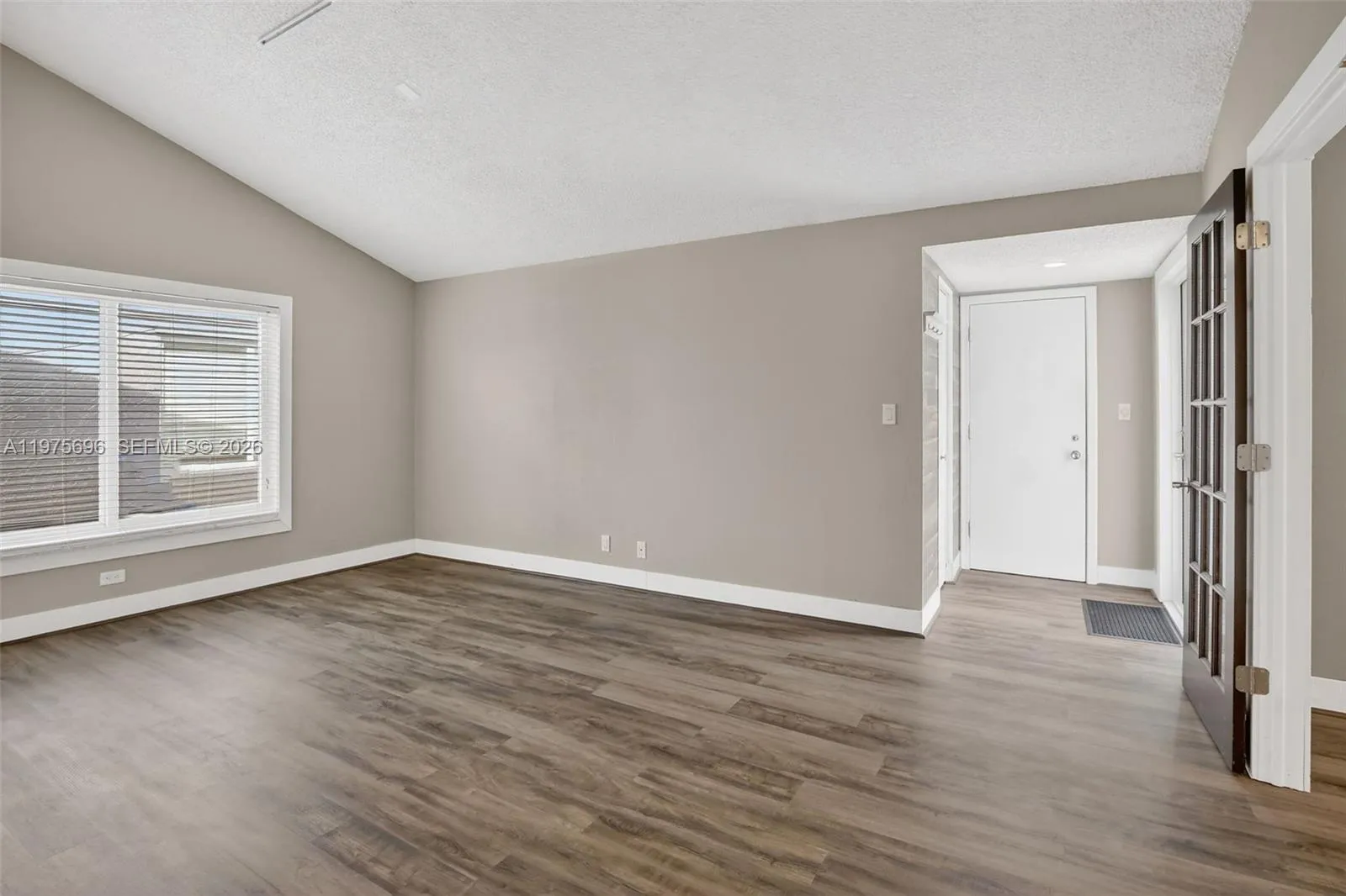 11120 NW 26th Pl, Sunrise FL 33322