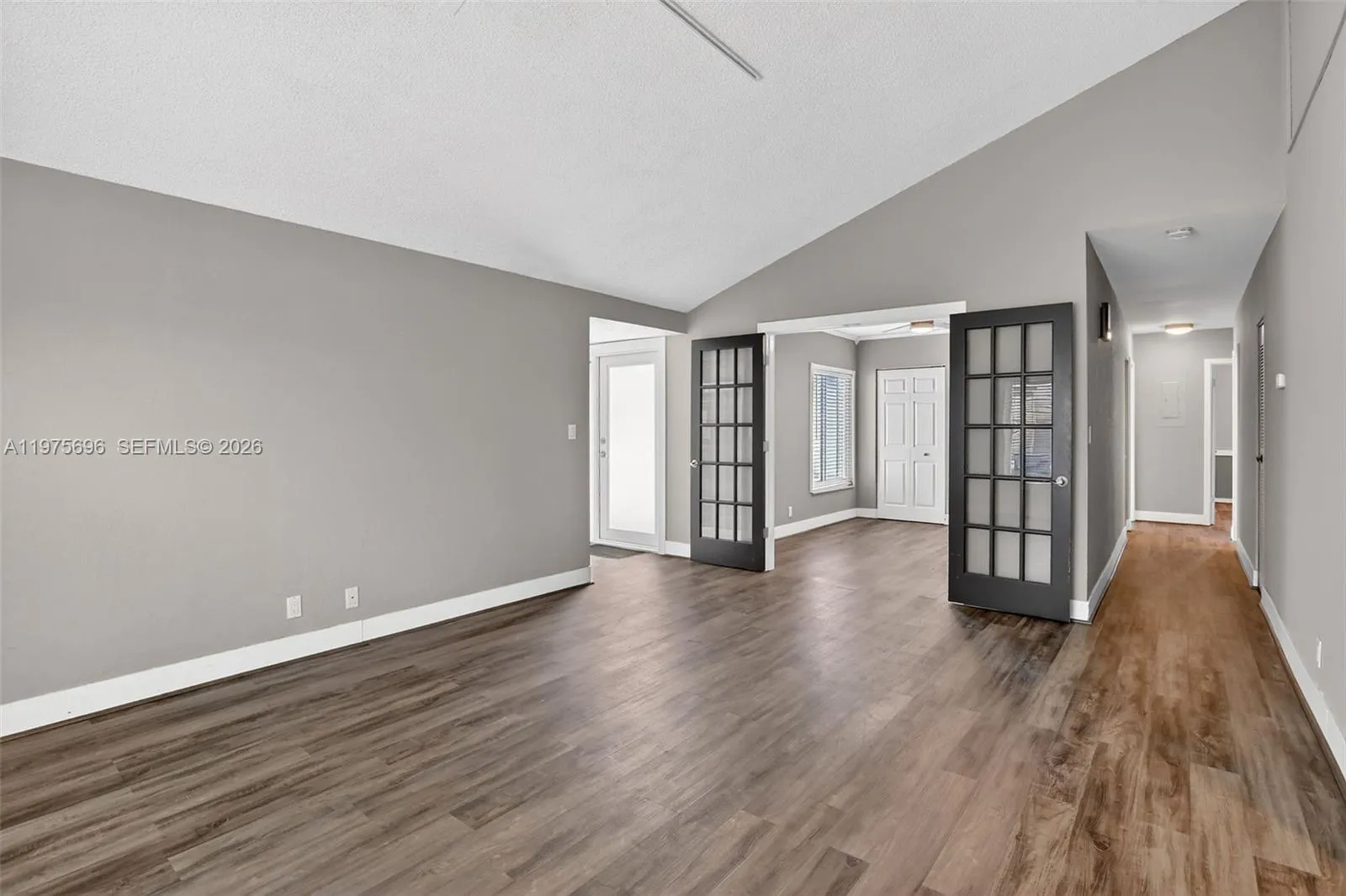 11120 NW 26th Pl, Sunrise FL 33322