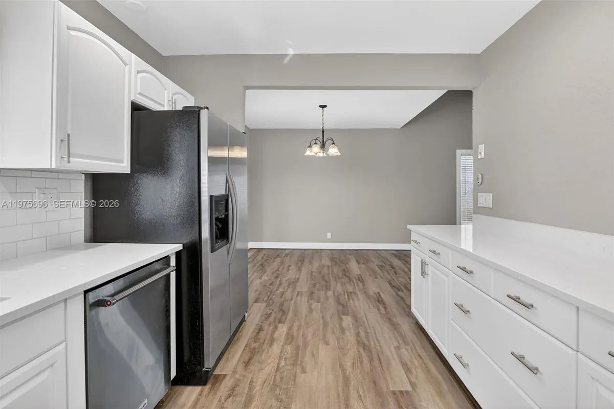 11120 NW 26th Pl, Sunrise FL 33322