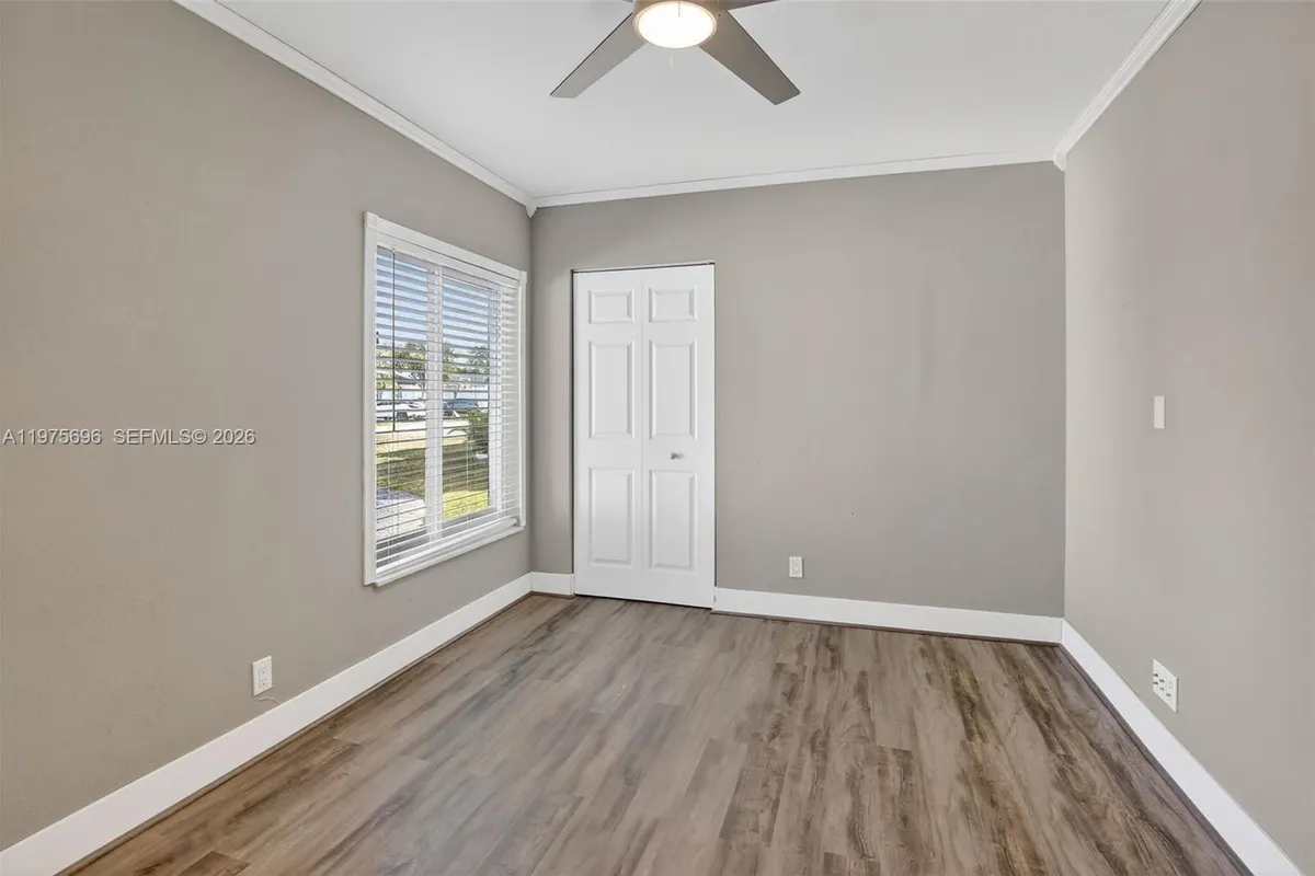 11120 NW 26th Pl, Sunrise FL 33322