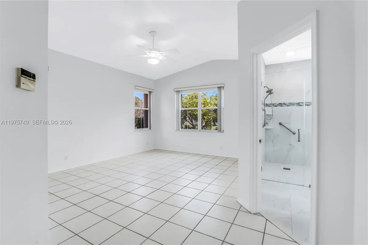 12109 NW 52nd Ct, Coral Springs FL 33076