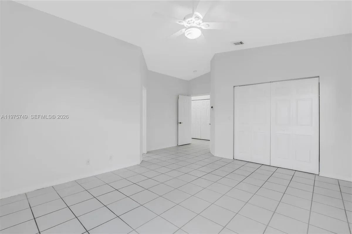 12109 NW 52nd Ct, Coral Springs FL 33076