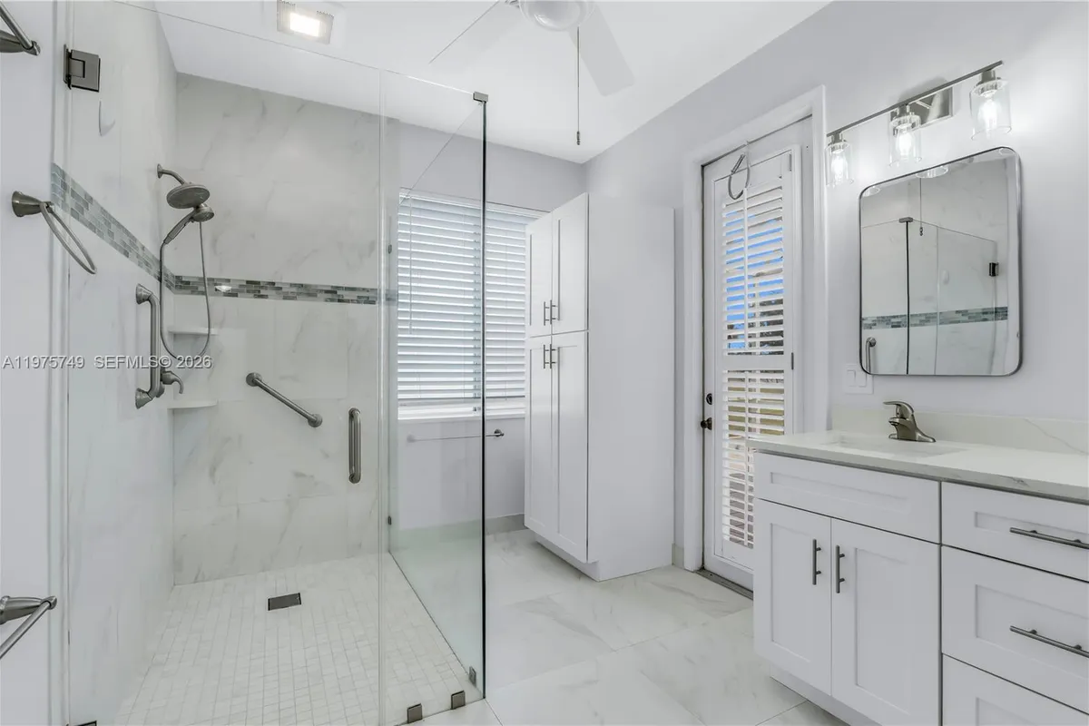 12109 NW 52nd Ct, Coral Springs FL 33076