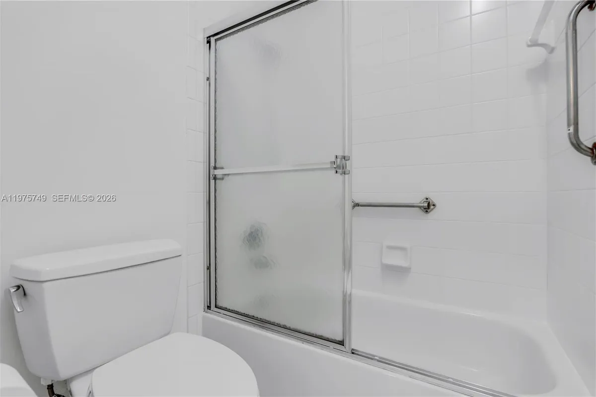 12109 NW 52nd Ct, Coral Springs FL 33076