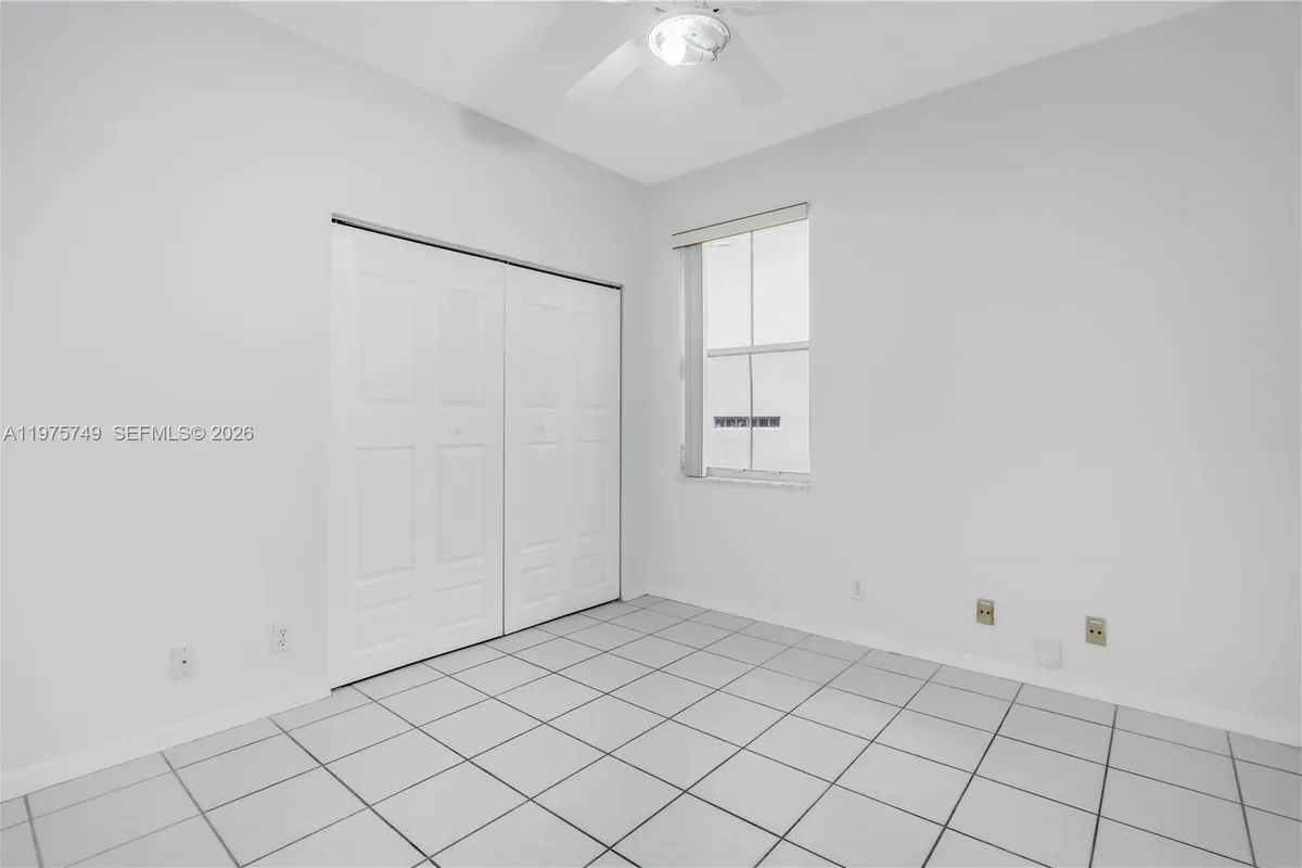 12109 NW 52nd Ct, Coral Springs FL 33076