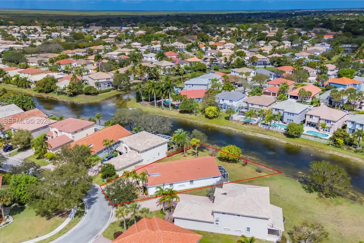 12109 NW 52nd Ct, Coral Springs FL 33076