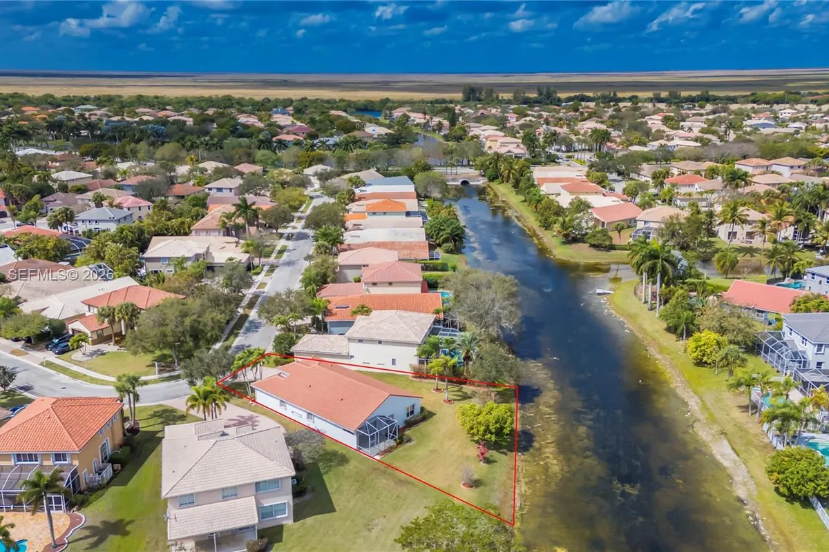 12109 NW 52nd Ct, Coral Springs FL 33076