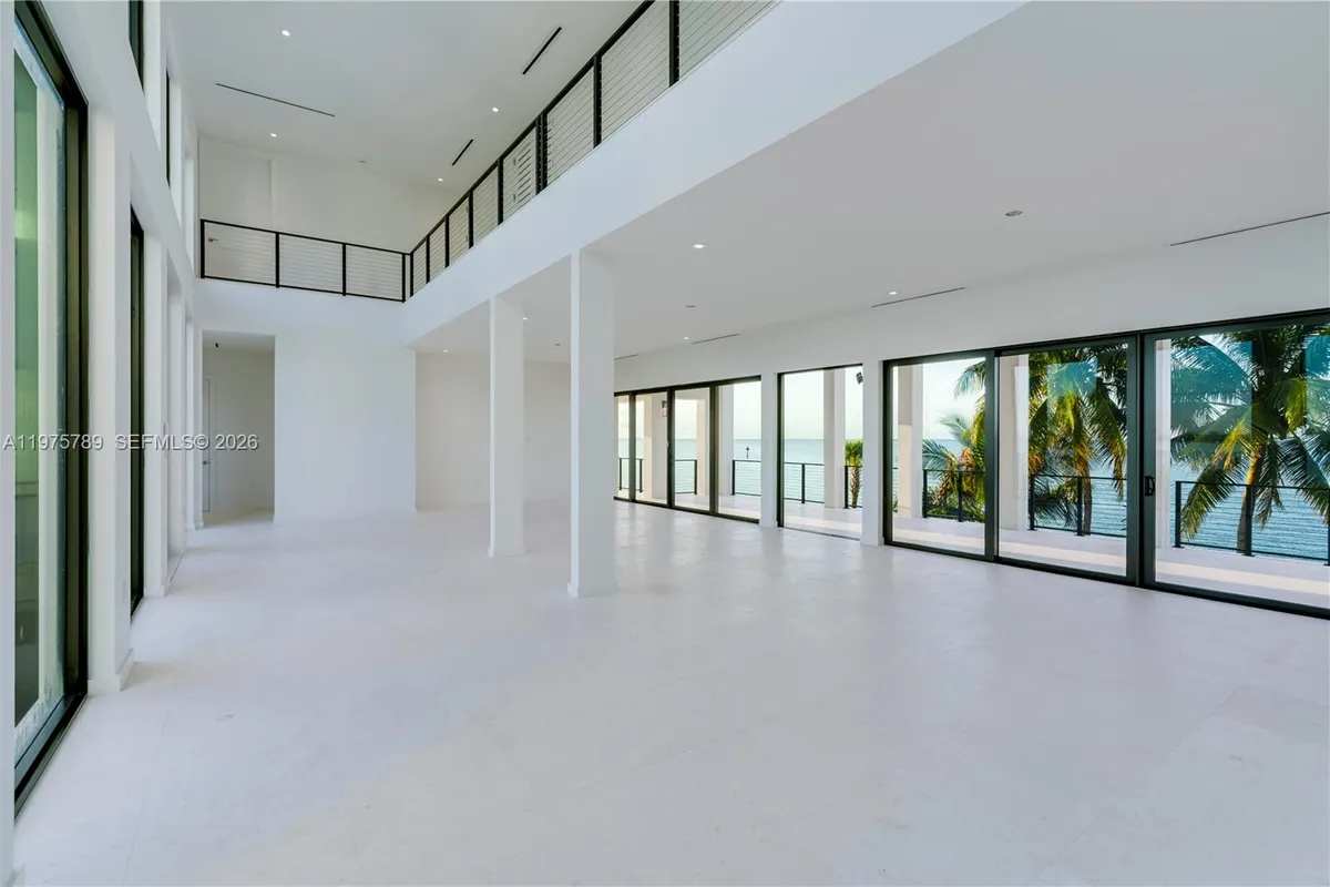 650 Lugo Ave, Coral Gables FL 33156