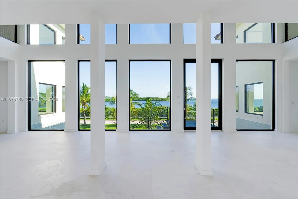 650 Lugo Ave, Coral Gables FL 33156