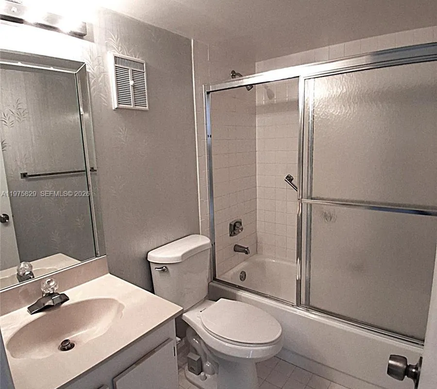 2635 NW 104th Ave # 310, Sunrise FL 33322