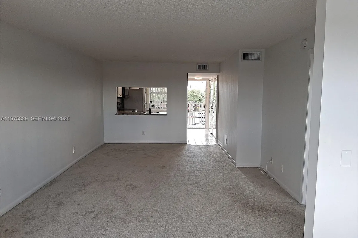 2635 NW 104th Ave # 310, Sunrise FL 33322