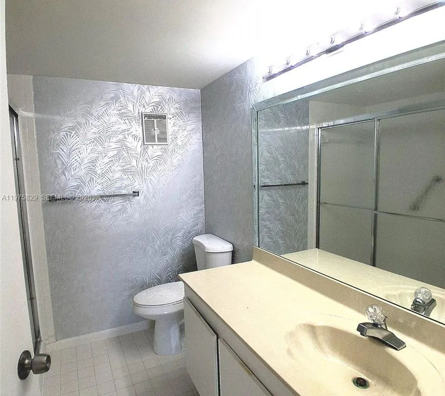 2635 NW 104th Ave # 310, Sunrise FL 33322